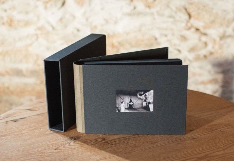 Paper Project Album Czarny.jpg