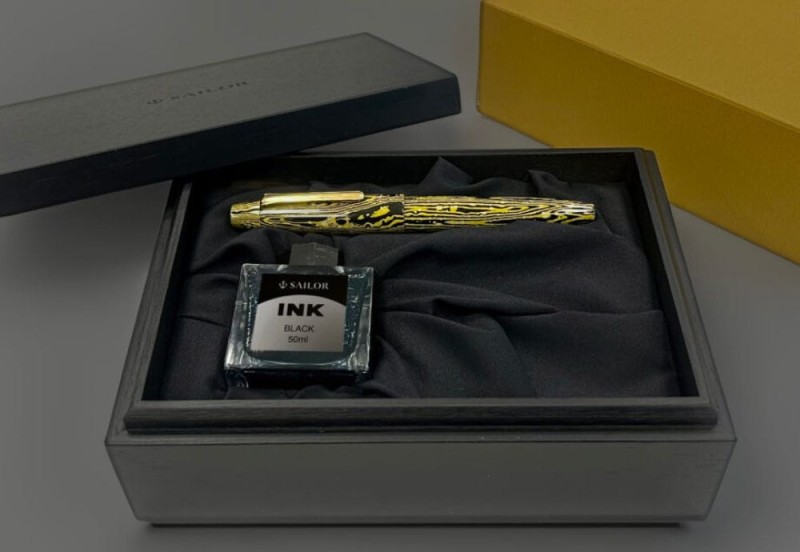 NOTEKA Sailor MOUKO Naginata Togi Pióro Wieczne kolekcjonerskie (4).jpg