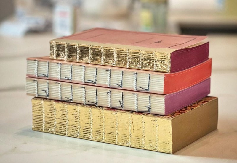 Slow Design Libri Muti Gold XXL NOTEKA.jpg