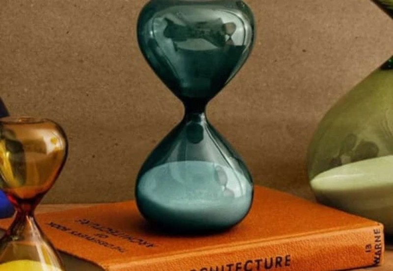 Hightide klepsydra hourglass NOTEKA (2).jpg