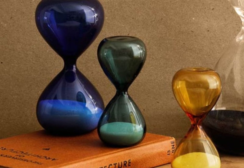 Hightide klepsydra hourglass NOTEKA.jpg