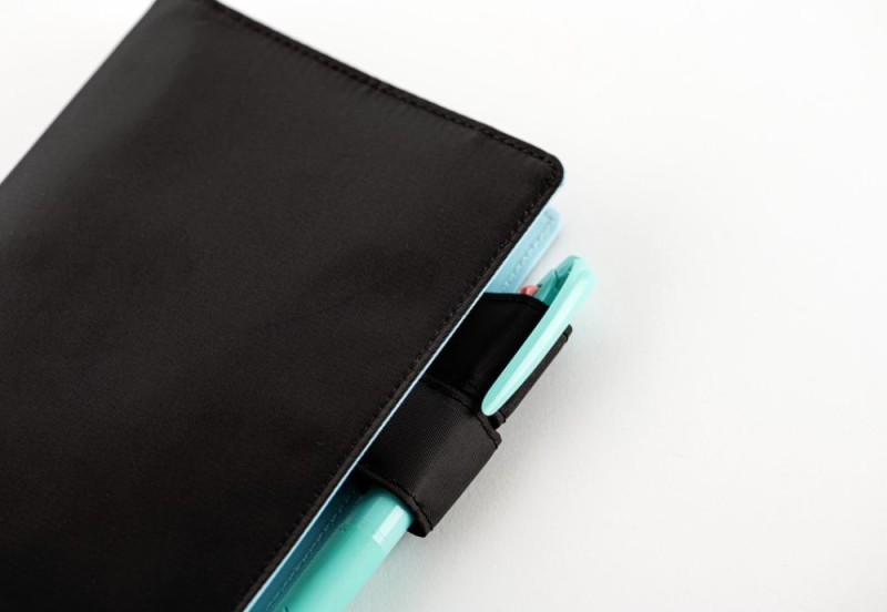 Hobonichi Techo Original A6 Cover Colors: Black x Clear Blue