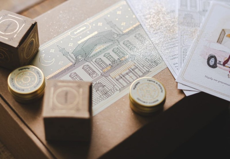 Jaskółka Perfumy w wosku do ciała z kolekcji Hotel Ritz - RUBINOWA NOC