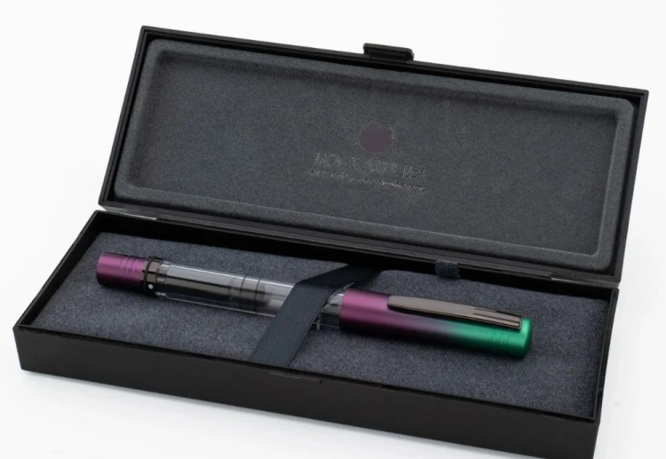Monteverde MP1 Mermaid Tales Pióro wieczne Demonstrator Lock-it Piston 14.jpg
