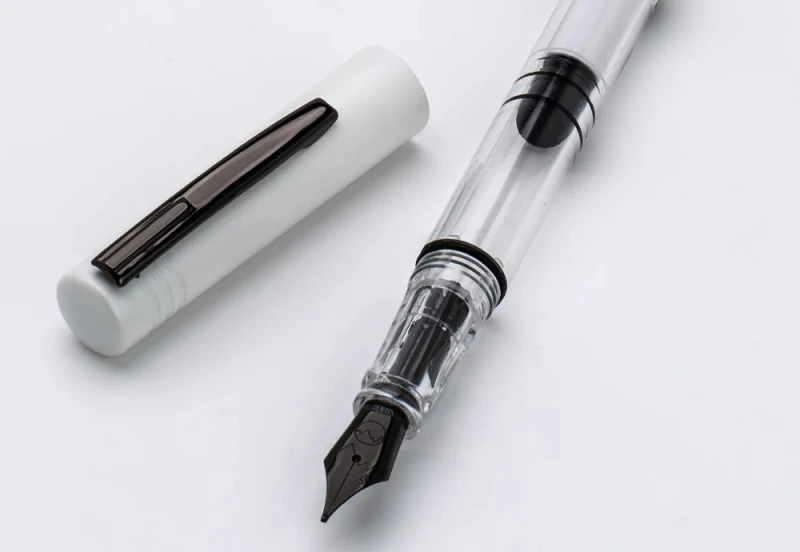 Monteverde MP1 White Lotus (3).jpg