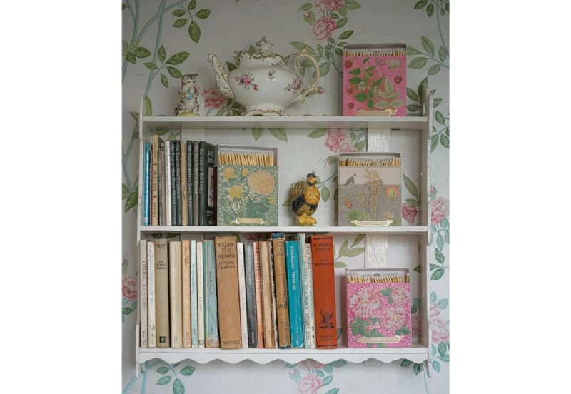 Archivist Gallery Zapałki Rose Framboise Matches NOTEKA (2).jpg