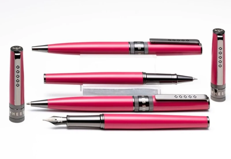 Tom Hessin Rebel NOTEKA (7).jpg