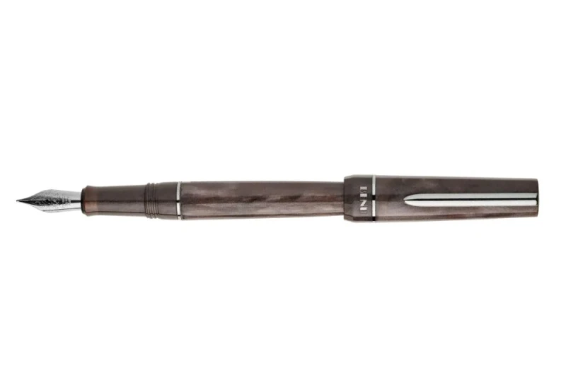 BENU Haute Satin Pióro wieczne.jpg