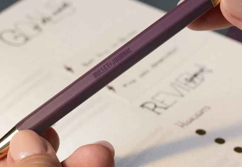 Leuchtturm1917 Bullet Journal długopis purple NOTEKA (1).jpg