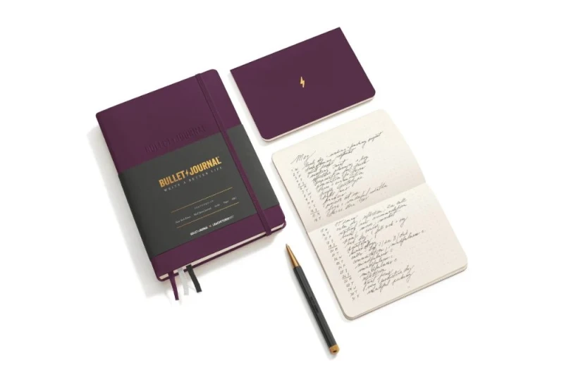 Leuchtturm1917 Bullet Journal 3 pocket journals purple NOTEKA (3).jpg