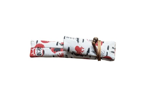 Kyoku Haku Single Pen Sleeve Daruma Pattern White NOTEKA.jpg