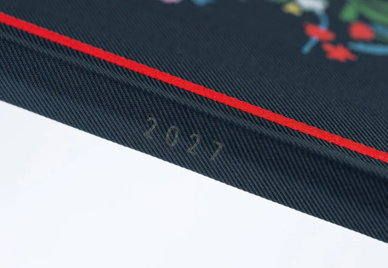 Hobonichi Techo Weeks 2027 Yoshie Watanabe_ Petit Bloom  - kalendarz tygodniowy ENG NOTEKA (8).jpg
