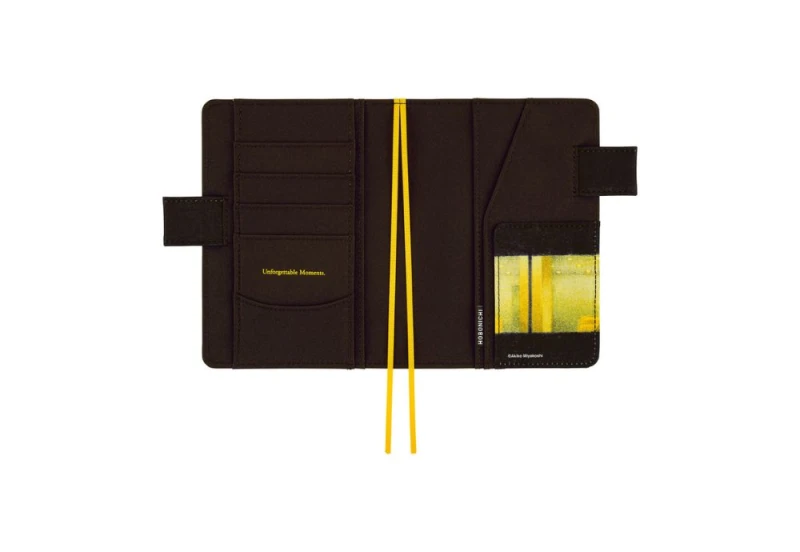 Hobonichi okładka A6 Akiko Miyakoshi_ An Airport at Night NOTEKA (4).jpg