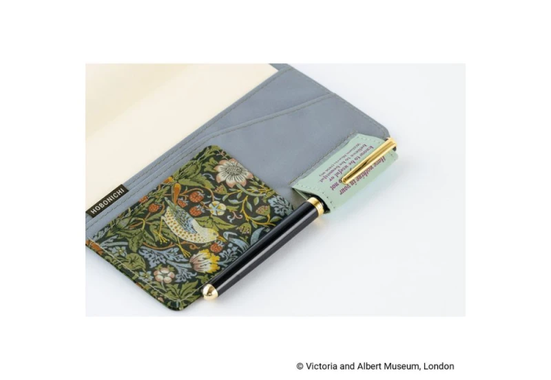 Hobonichi okładka A6 V&A Series_ Strawberry Thief NOTEKA (9).jpg