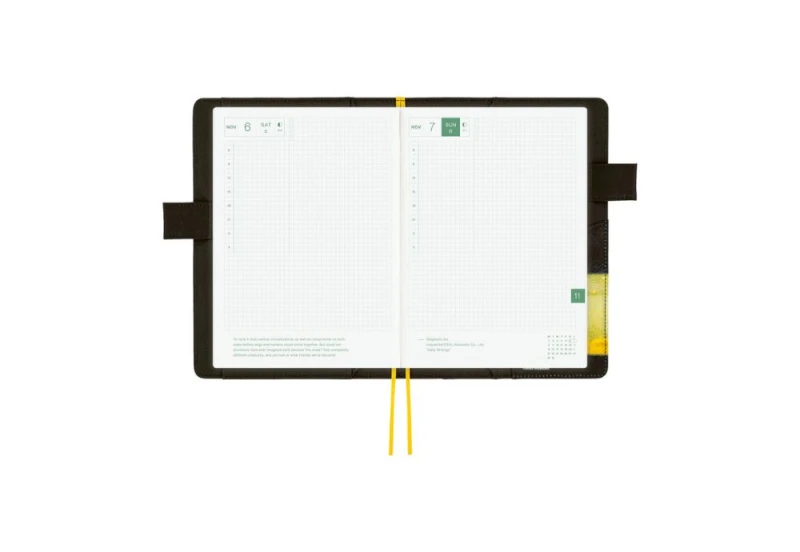 Hobonichi Techo Cousin A5 Cover Akiko Miyakoshi_ An Airport at Night NOTEKA (6).jpg