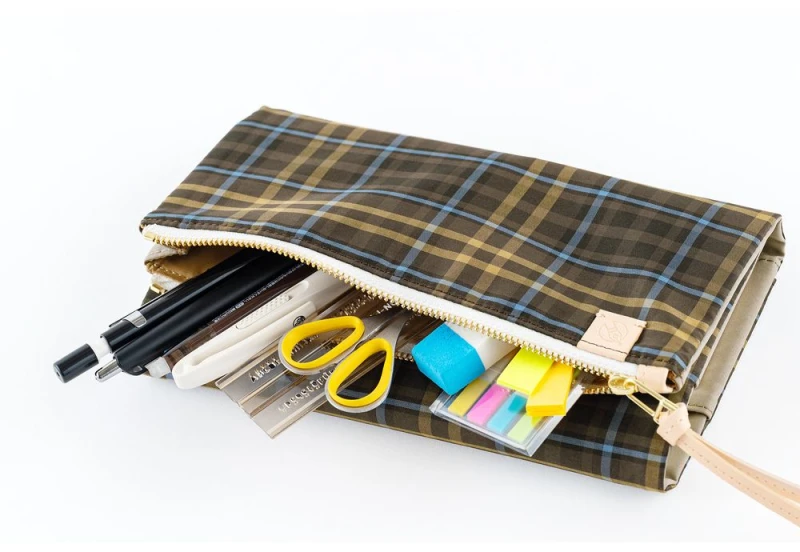 Hobonichi Techo Weeks Cover Tragen_ Bitter Plaid - okładka NOTEKA (5).jpg