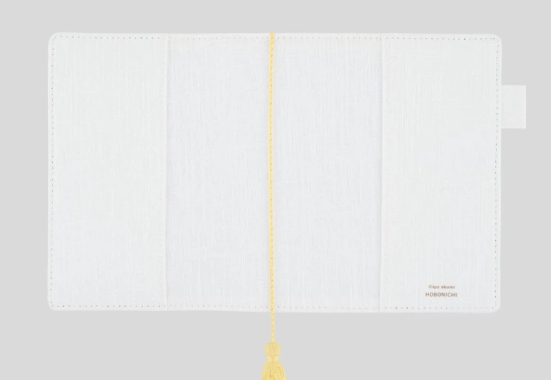 Hobonichi 5-Year Techo A6 2027-2031 Gift Edition Iyo Okumi Haconiwa - dziennik 5-letni w zestawie JPN noteka.jpg