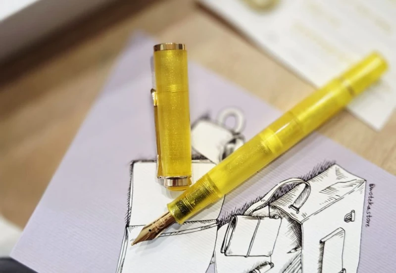 Pelikan Pyrite (4).jpg