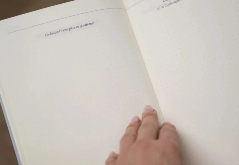 Jaśnie myśli dziennik żółty a5 NOTEKA (2).jpg