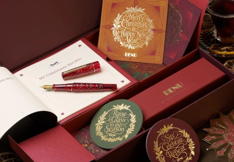 Benu Cocktail Hour Fountain Pen Christmas Cheer Gift Set (9).jpg