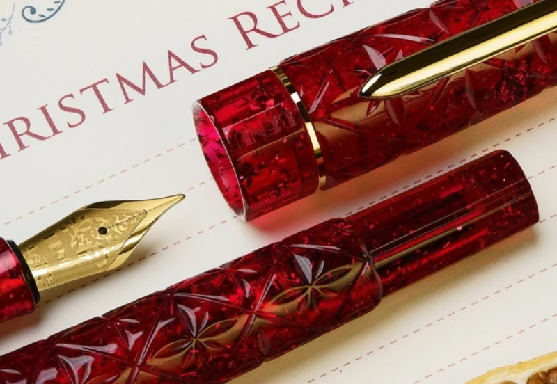 Benu Cocktail Hour Fountain Pen Christmas Cheer Gift Set (12).jpg