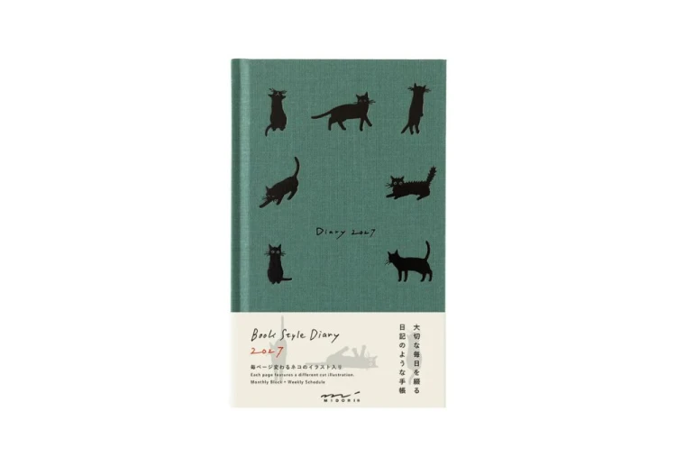 Midori Kalendarz Tygodniowy Book Style Diary B6 2027 Kot - Zielony noteka.jpg