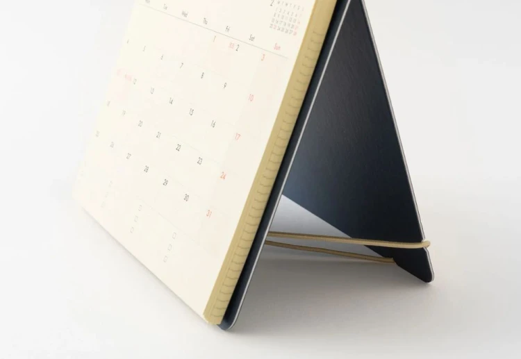 Midori Plus Stand Diary B6 Kalendarz miesięczny 2027 B6 Beżowy noteka (2).jpg